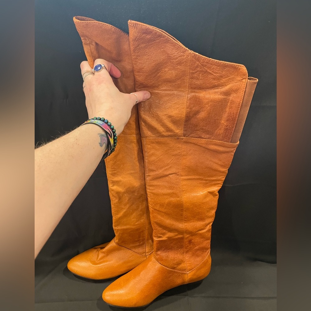 Chinese Laundry Brown/Orange Boots with Smooth Leather